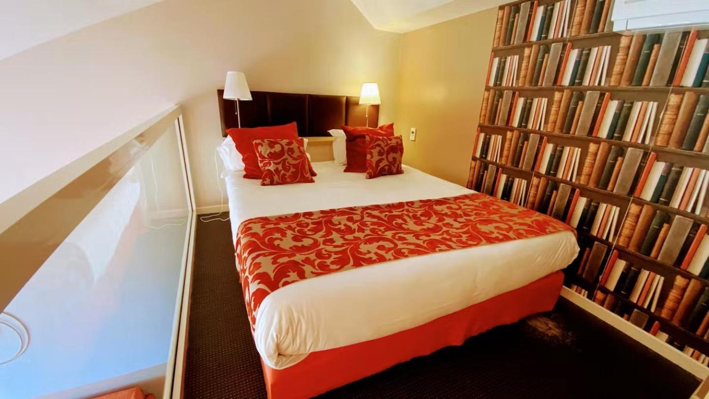 Royal Hotel 3*
